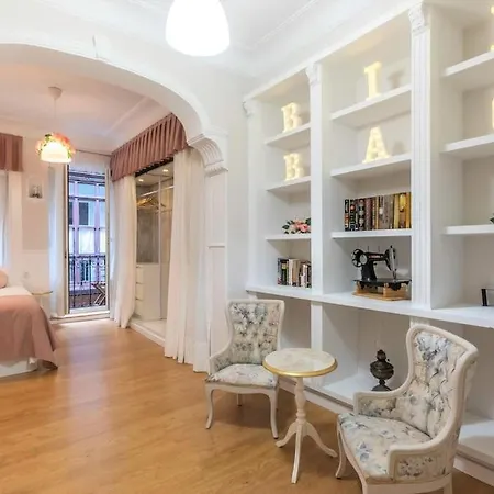 Piso Diseno Deluxe Casco Viejo Entrada Autonoma Y Ascensor アパート ビルバオ