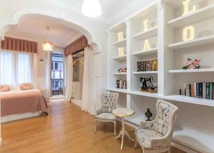 Piso Diseno Deluxe Casco Viejo Entrada Autonoma Y Ascensor アパート ビルバオ