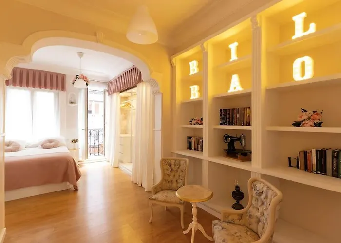 Piso Diseno Deluxe Casco Viejo Entrada Autonoma Y Ascensor アパート ビルバオ