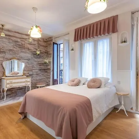 Piso Diseno Deluxe Casco Viejo Entrada Autonoma Y Ascensor Bilbao