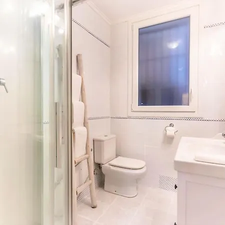 Piso Diseno Deluxe Casco Viejo Entrada Autonoma Y Ascensor *