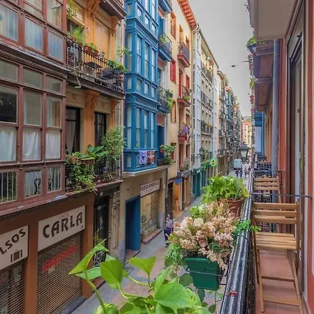 Piso Diseno Deluxe Casco Viejo Entrada Autonoma Y Ascensor